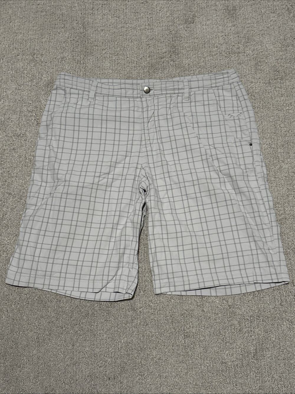 Lululemon Men's Golf Casual Windowpane Shorts Size 38 Plaid Flat Front 9" Inseam